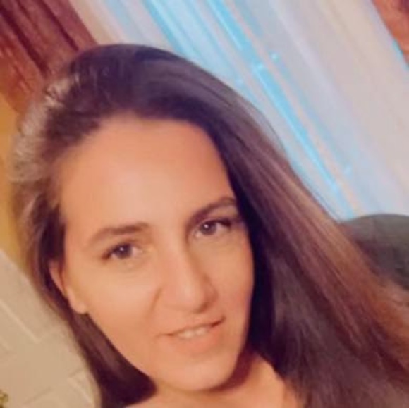 Meet your Posher, Nesrin - Picture 1 of 1